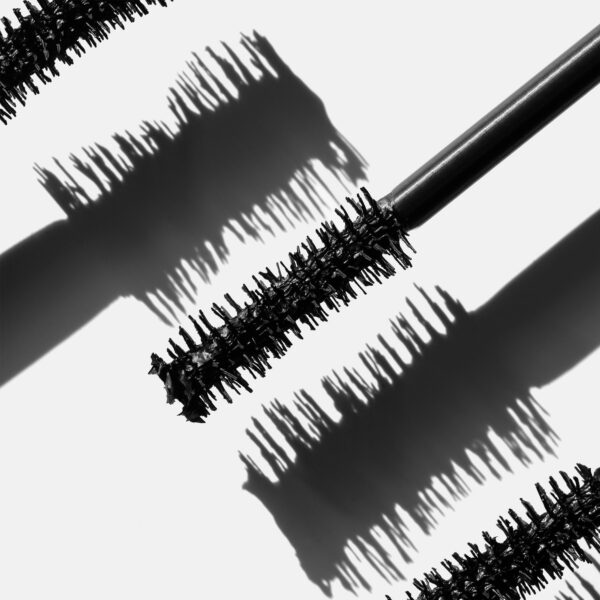 MORE THAN A LEGEND MASCARA - Image 6