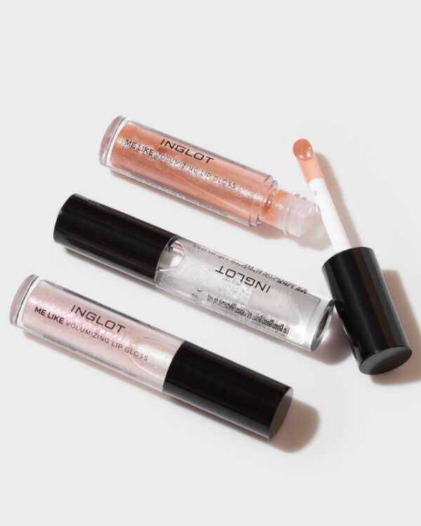 ME LIKE VOLUMIZING LIP GLOSS (4,8ml) - Image 3