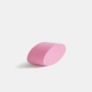 LIQUID MAKEUP APPLICATOR