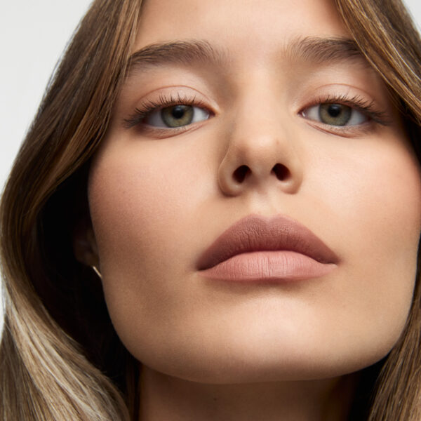 Creamy Soft Lipliner - Image 3